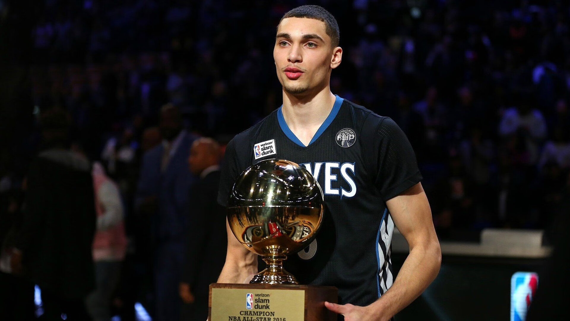  明日英超焦点战！洛杉矶快船迎战达拉斯独行侠，横扫或上演