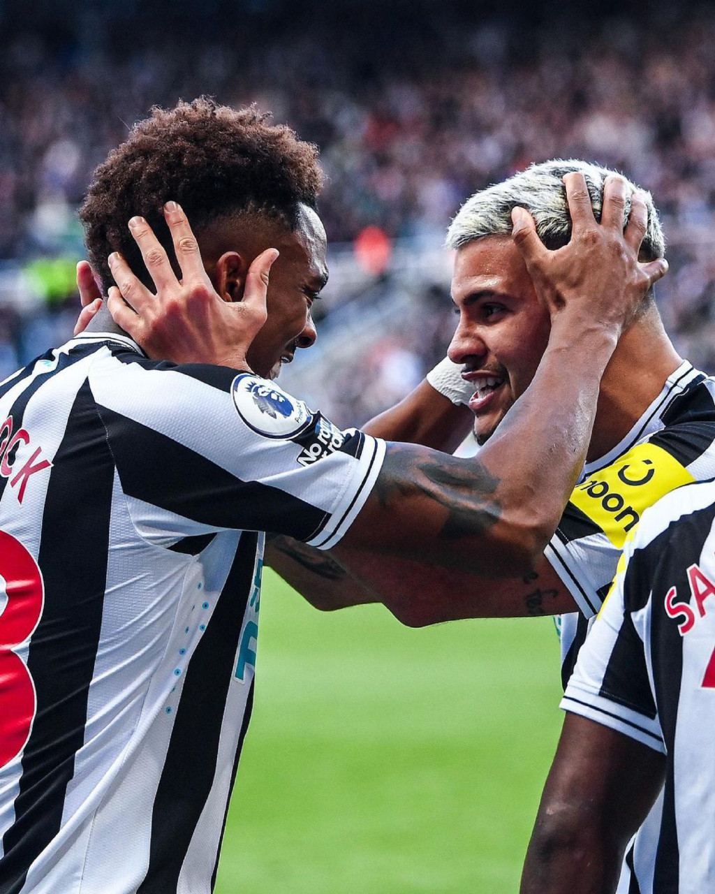  明日英超焦点战！洛杉矶快船迎战达拉斯独行侠，横扫或上演